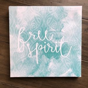Canvas “Free Spirit” Decor